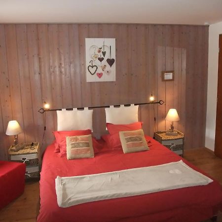 Le Domaine Du Grand Cellier Chambres D'Hotes En Savoie Tournon Exterior photo