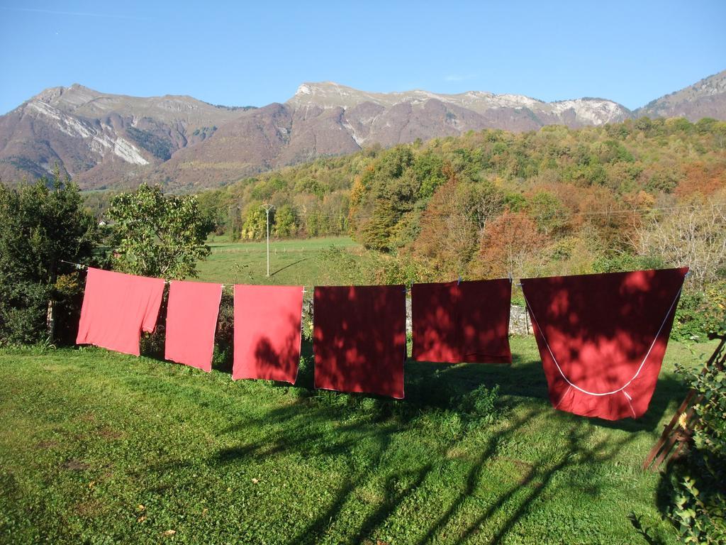 Le Domaine Du Grand Cellier Chambres D'Hotes En Savoie Tournon Exterior photo